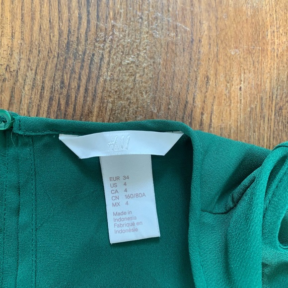 Sheer emerald green tunic top - Picture 2 of 4